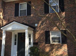 427 Carriage Ln, Mount Pleasant, SC 29464