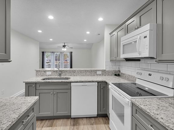 5th image of 7212 Windward Dr #1