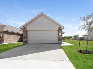 4035 Silver Ranch Rd, Houston, TX 77014