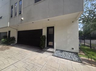 1318 Crockett St, Houston, TX 77007