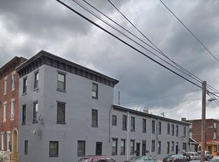 2200 N Howard St #C, Philadelphia, PA 19133