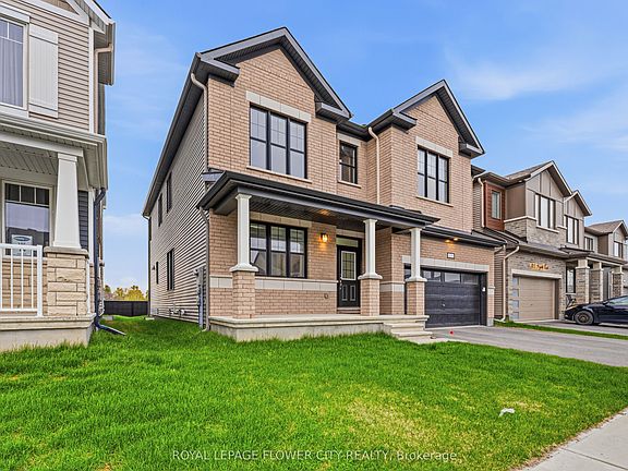 2nd image of 428 Meynell Rd