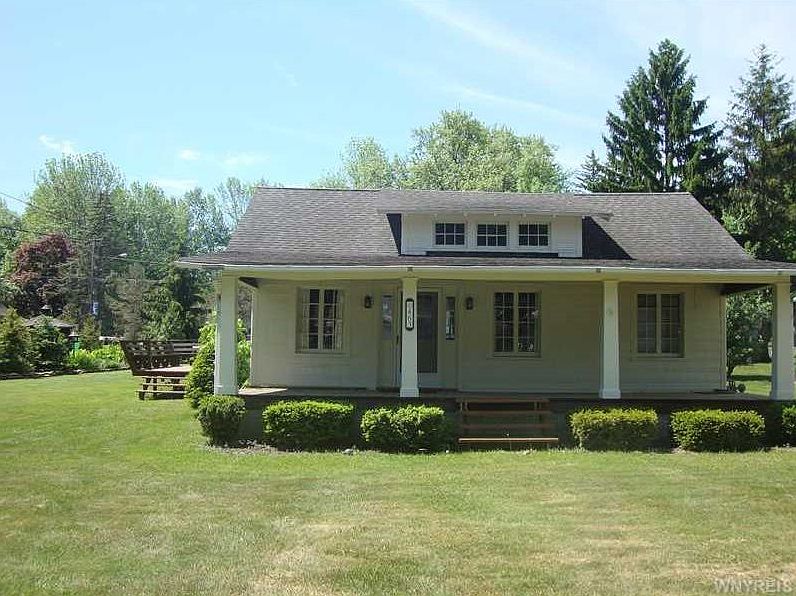 1st image of 463 Lakeside Ave
