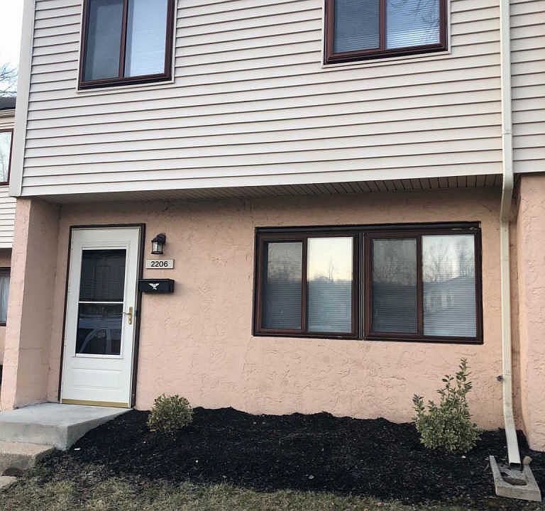 1st image of 2206 Chelmsford Cir