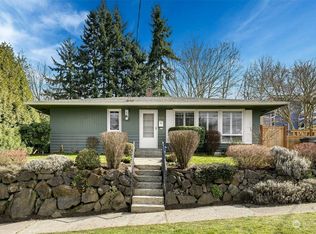 6736 104th Ave NE, Kirkland, WA 98033