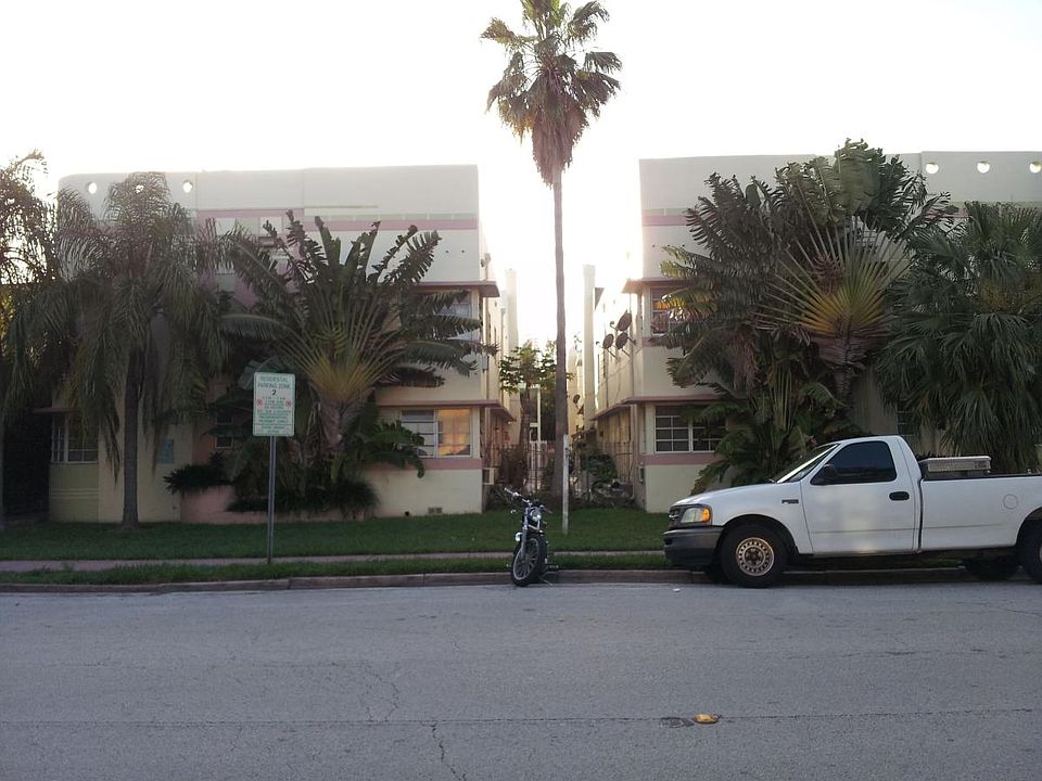1st image of 1354 Euclid Ave APT 11
