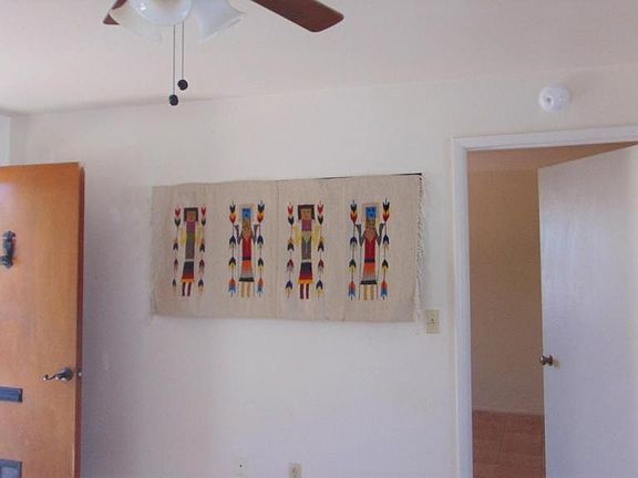 4th image of 402 S Paseo Quinta APT B
