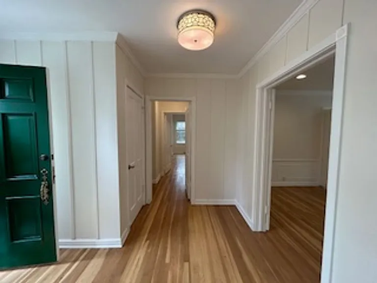 9750 Newman St — Photo 16