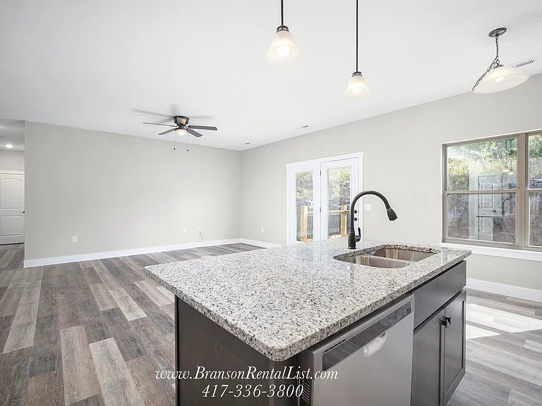 133 Sapling Dr — Photo 10