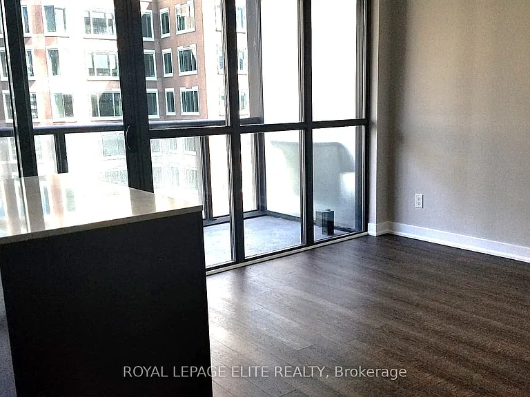 110 Charles St E #1211 — Photo 5