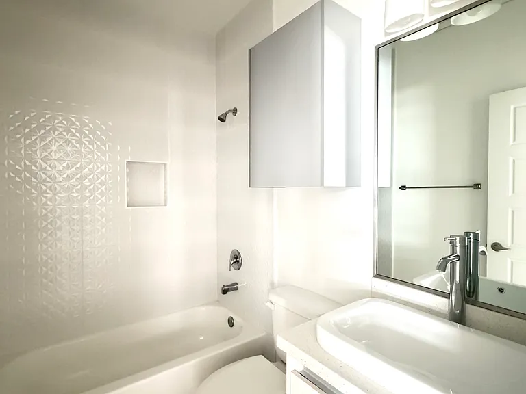 1625 W Marlin St #2 — Photo 6