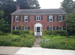 155 Sewall Ave, Brookline, MA 02446
