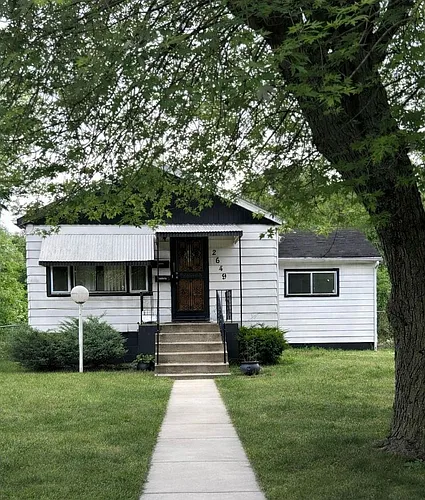 2649 Madison St Photo 1
