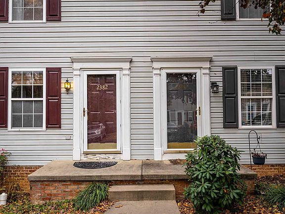 2nd image of 2382 Breckenridge Ct