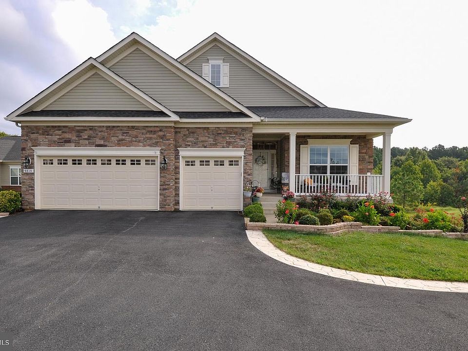 1st image of 9819 Nelsons Crossing Ct