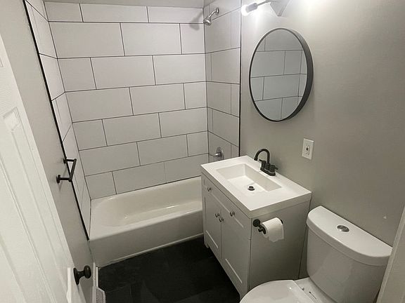 4th image of 8012 Riverview Ave