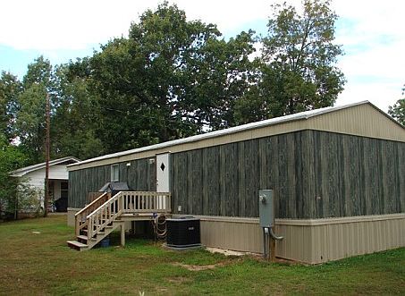 2nd image of 108 Moko Ln