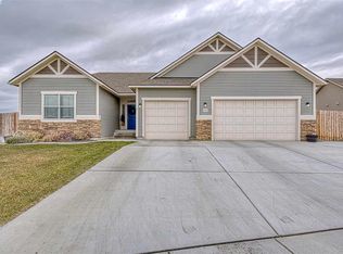 5509 Santa Fe Ln, Pasco, WA 99301