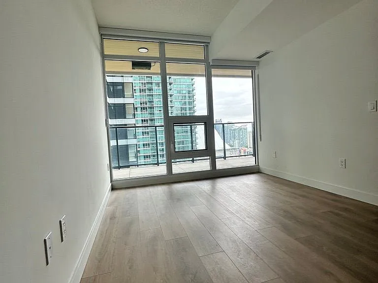 3 Concord Cityplace Way #2106 — Photo 7