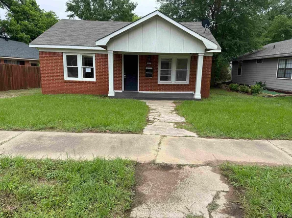 617 N Trinity St, Gilmer, TX 75644