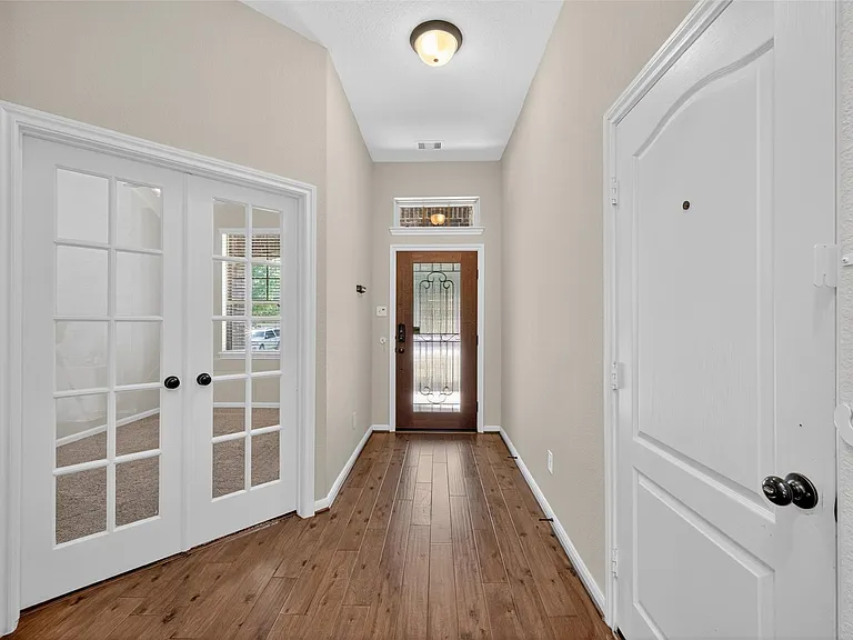 146 Kinnerly Peak Pl — Photo 9
