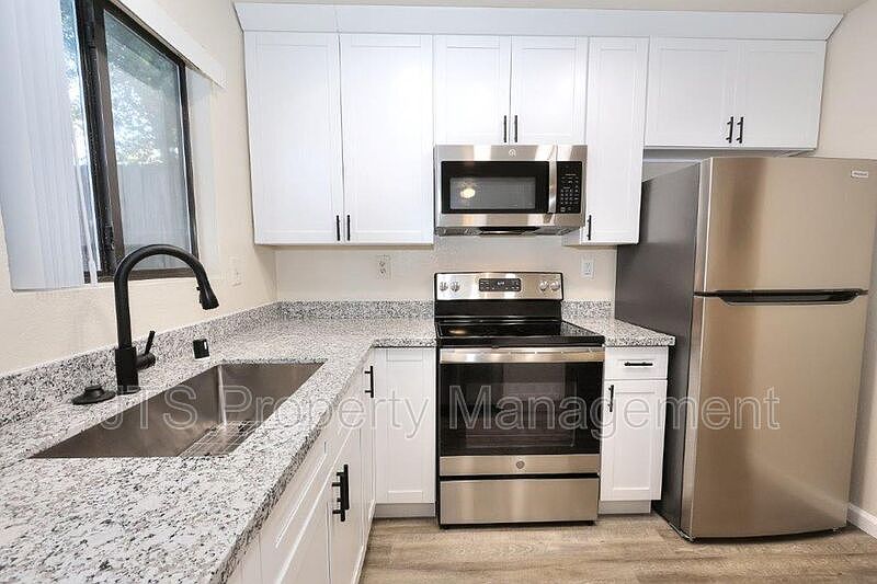 1st image of 5856 Alorn Ln