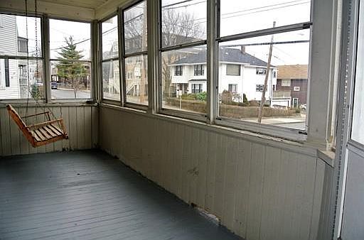 2nd image of 42 Belmont St