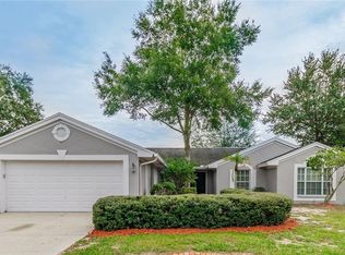 10406 Ashley Oaks Dr, Riverview, FL 33578