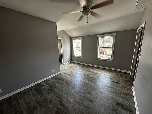 3rd image of 106 W Comanche Ave #2E