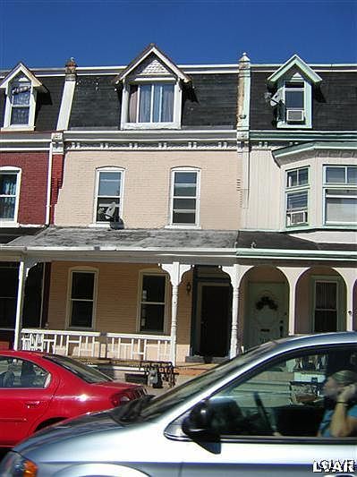 2nd image of 1317 W Chew St
