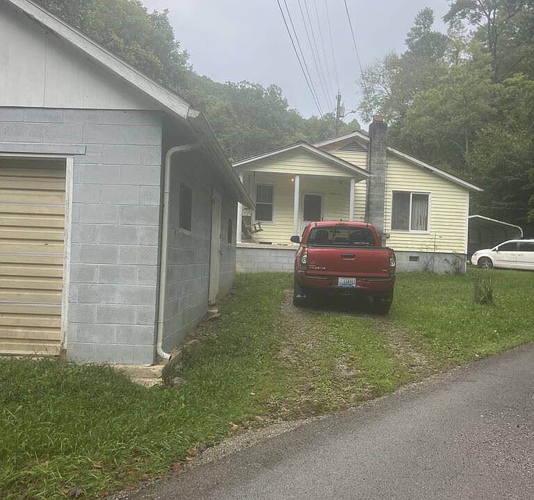 1st image of 4621 McRoberts Rd