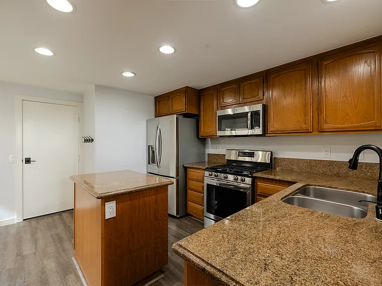 15614 Via Calanova — Photo 11