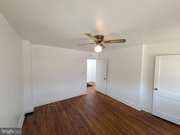 3018 Larue Sq E — Photo 56