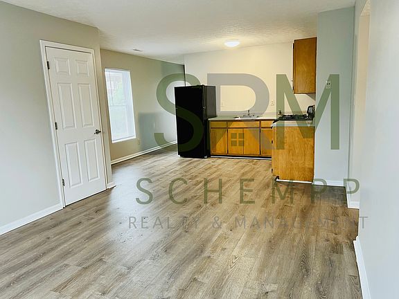 3rd image of 200 N 18th St #4