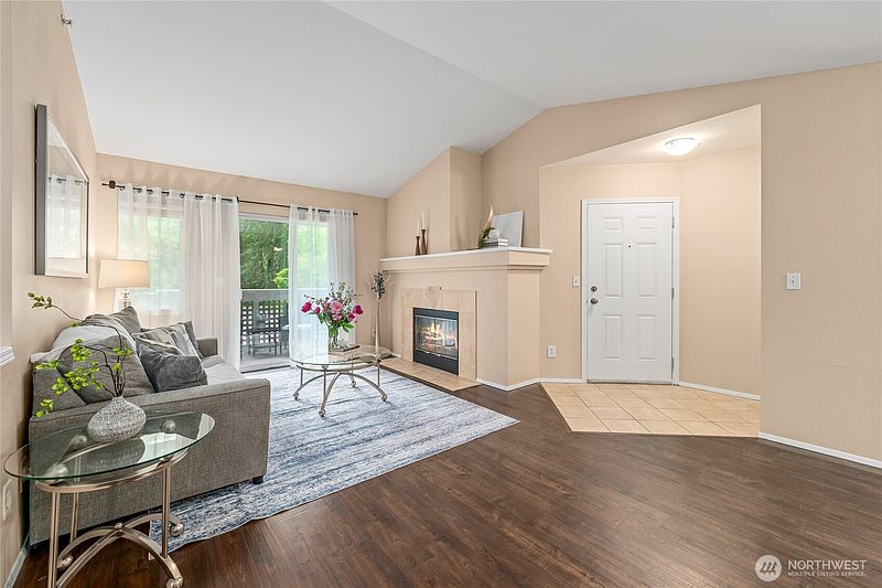 3rd image of 15300 112th Avenue NE #C308