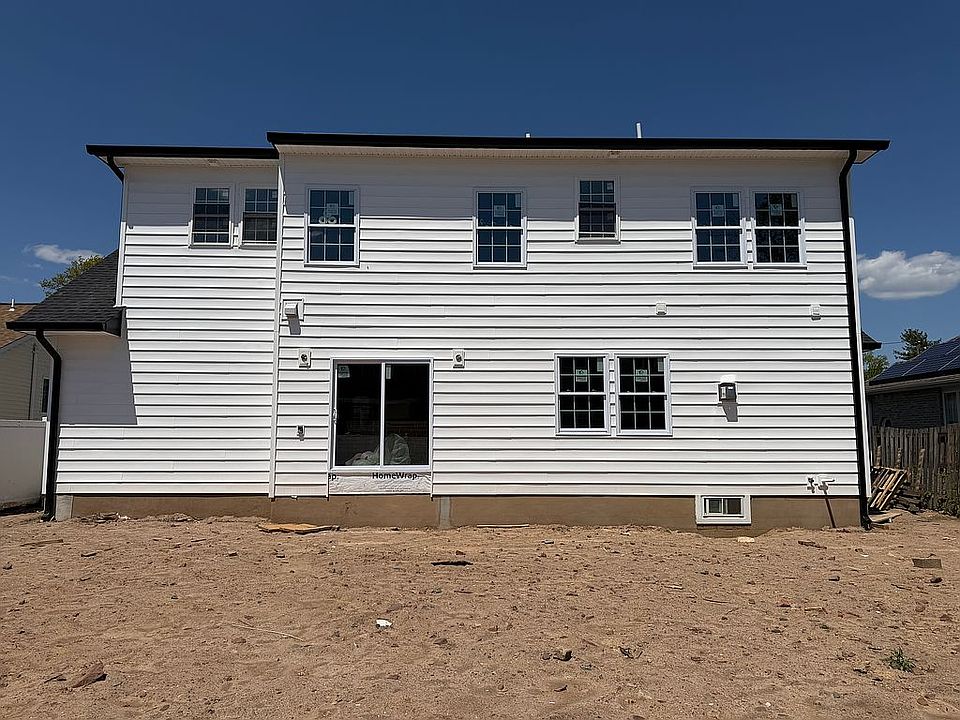 2nd image of 478 Steinway Rd