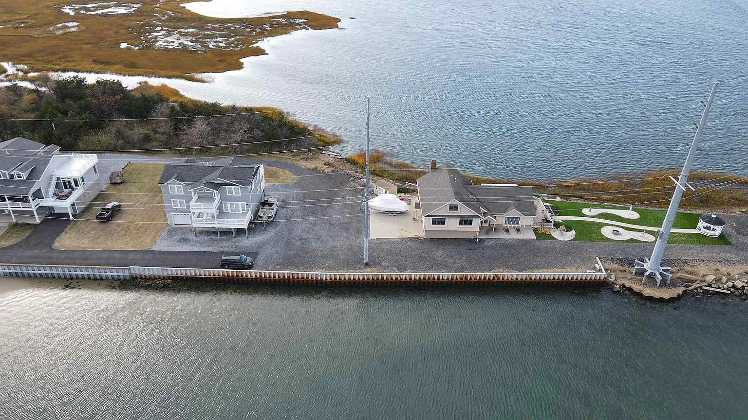 798 North Dr photo 1