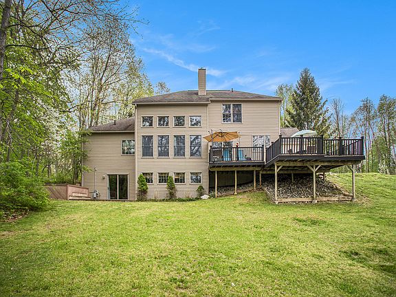 3rd image of 24040 Deer Run Ct