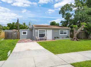 6109 Flagler St, Hollywood, FL 33023