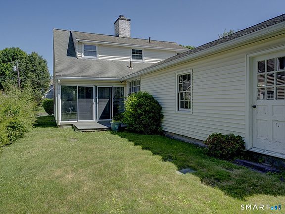 5th image of 176 Stearns Street