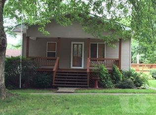 402 South B, Fairfield, IA 52556
