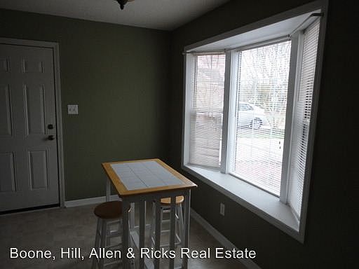 5th image of 113 Breckenridge Ct