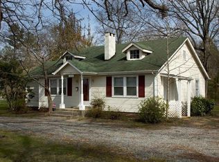 3930 N Sharon Amity Rd, Charlotte, NC 28212