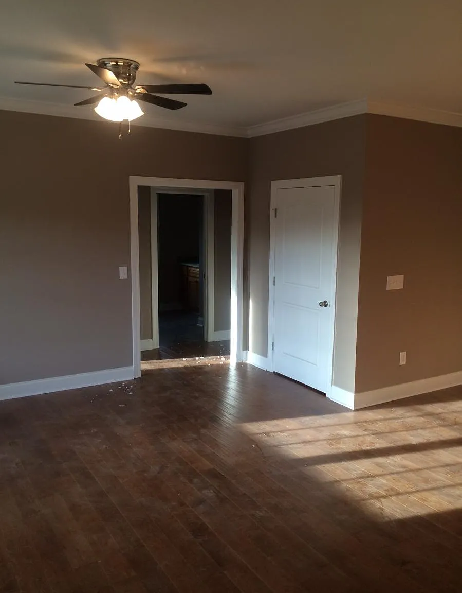 125 Cotton Street — Photo 2
