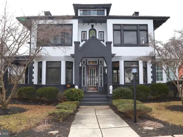 20 Broad St, Ephrata, PA 17522