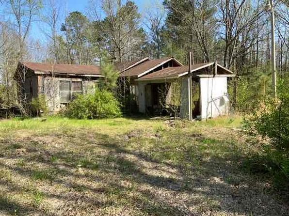 861 County Road 825, Blue Mountain, MS 38610