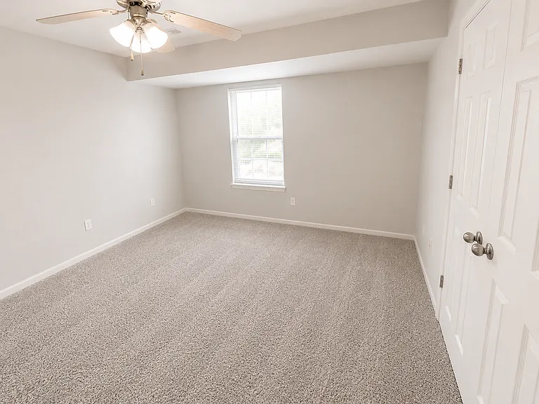 4005 Snowy Owl Dr — Photo 10