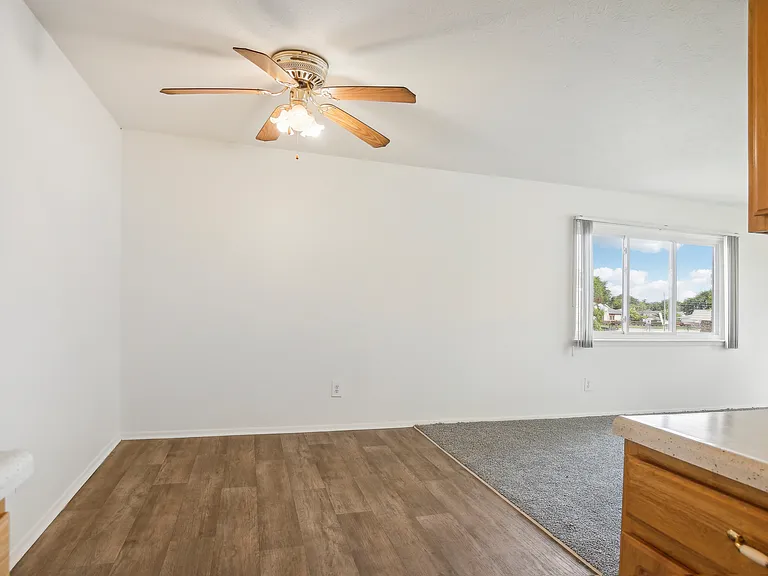 West Garden Apartments — Photo 10