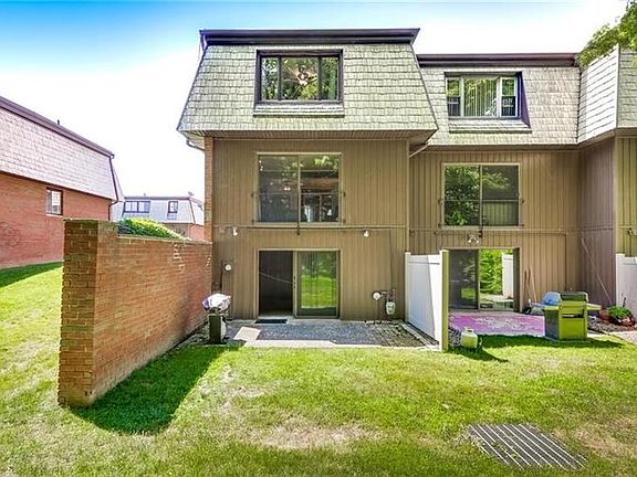 3rd image of 39 Heritage Dr APT G
