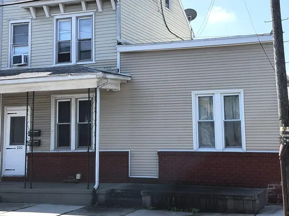 2212 Lehman St, Lebanon, PA 17046